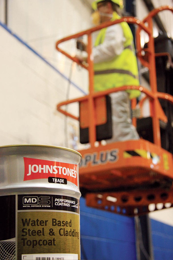 Johnstone's WaterBased Steel and Cladding Topcoat Painting and